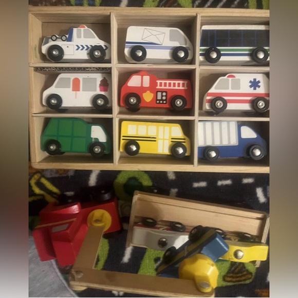 Melissa And Doug Wooden Cars, Car Loader And Town Rug Lot Kids Toys EUC - Picture 5 of 8